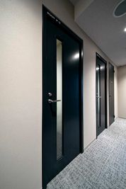 H¹T国立（サテライト型シェアオフィス） ROOM W12(1名)の室内の写真