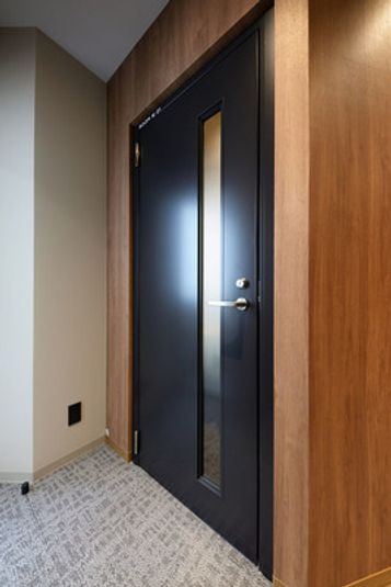 ROOM W 01 - H¹T稲毛（サテライト型シェアオフィス）