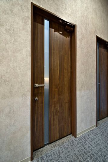 ROOM W 02 - H¹T市川（サテライト型シェアオフィス）