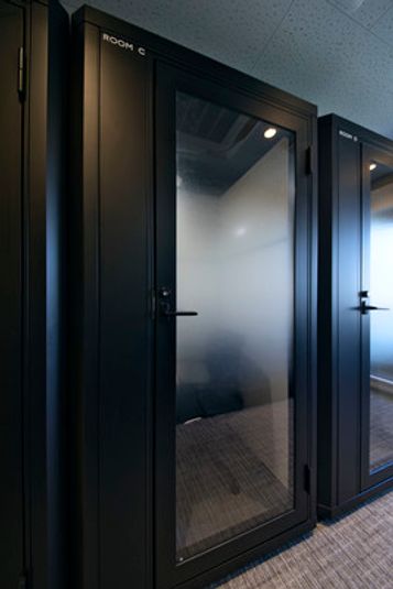 ROOM R 03 - H¹T浦安（サテライト型シェアオフィス）