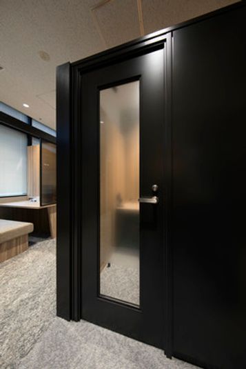 BOOTH 01(1名) - H¹T東京ビッグサイト前(サテライト型シェアオフィス)