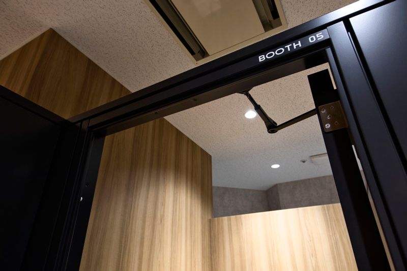 BOOTH 05（1名） - H¹T東京ビッグサイト前（サテライト型シェアオフィス）