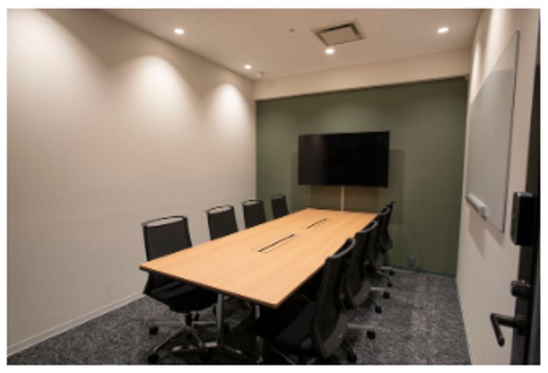 H¹T有楽町（サテライト型シェアオフィス） 会議室 02(8名)の室内の写真