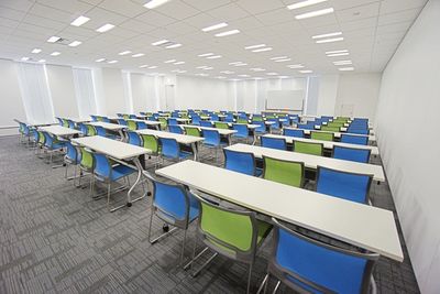 名古屋会議室 プライムセントラルタワー名古屋駅前店 第1会議室の室内の写真