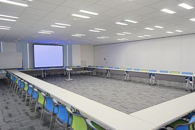 名古屋会議室 プライムセントラルタワー名古屋駅前店 第1会議室の室内の写真