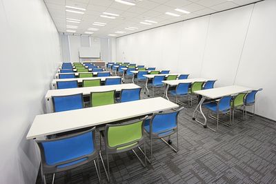 名古屋会議室 プライムセントラルタワー名古屋駅前店 第2会議室の室内の写真