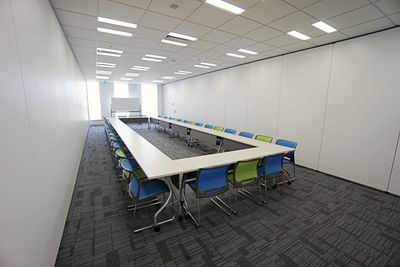 名古屋会議室 プライムセントラルタワー名古屋駅前店 第2会議室の室内の写真