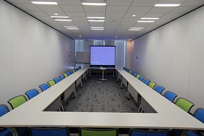 名古屋会議室 プライムセントラルタワー名古屋駅前店 第2会議室の室内の写真