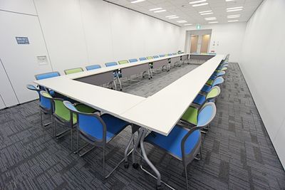 名古屋会議室 プライムセントラルタワー名古屋駅前店 第2会議室の室内の写真