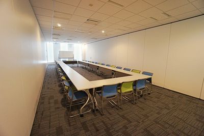 名古屋会議室 プライムセントラルタワー名古屋駅前店 第2会議室の室内の写真
