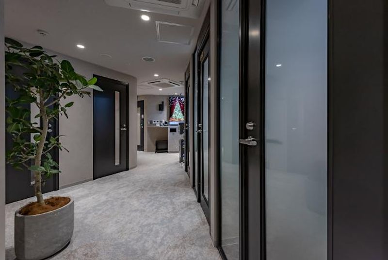 ROOM W 11 - H¹T方南町（サテライト型シェアオフィス）