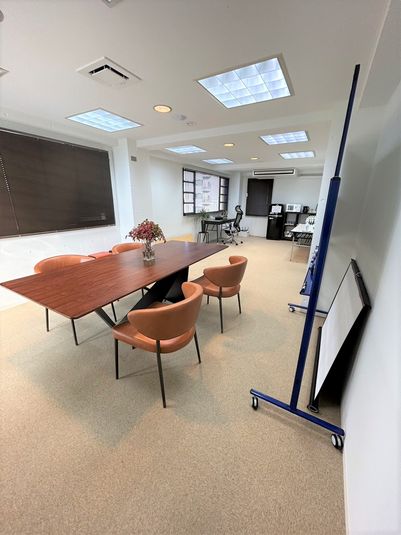 ４F貸切会議室・レンタルスペース　 - OTTO CITTA LOUNGE