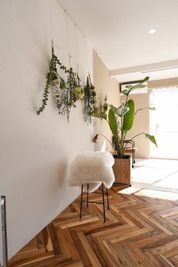 駅近1分！40平米以上！自然光も入るナチュラル撮影スタジオ。美容レッスン、ヨガや、プロフィール撮影も - Dot studio