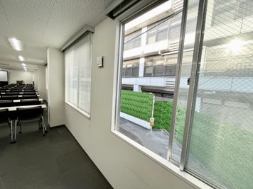 【スペース内の窓は開閉可能です】 - 【閉店】TIME SHARING 渋谷宇田川 2Aの室内の写真