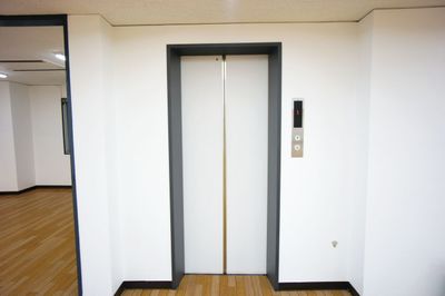 名古屋会議室 エフリードビル伏見錦店 レンタル展示場の設備の写真