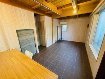 Shonan house ワーケーション/テレワーク&リモートワーク設備ありの室内の写真