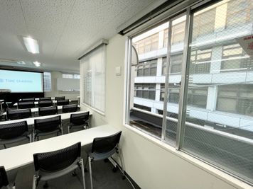 【スペース内の窓は開閉可能です】 - 【閉店】TIME SHARING 渋谷宇田川 3Aの室内の写真