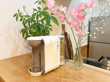 コーヒーマシンあります。 - Cozy-Room キッチン付レンタルスペースの設備の写真