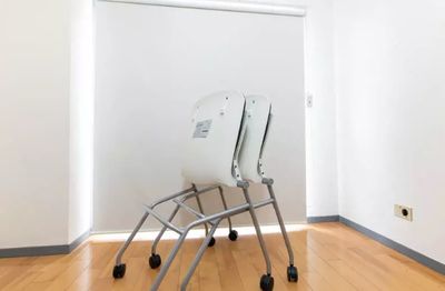 折りたたみ式椅子 - ワンコイン会議室　池袋の設備の写真
