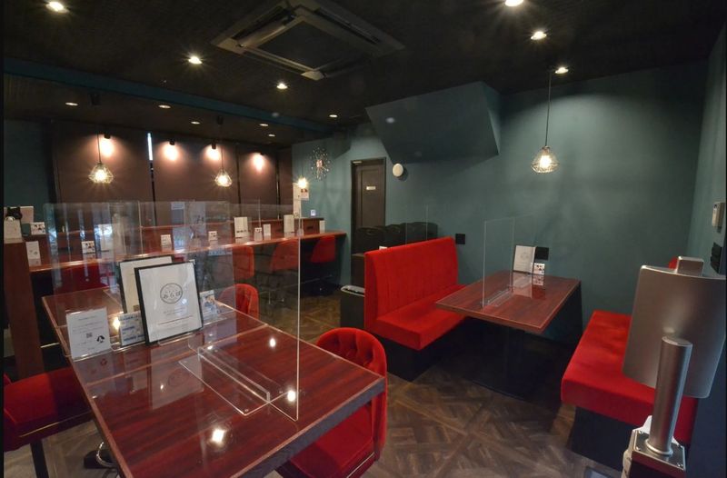 昭和レトロな内装の多目的スペース - イノベーションスナックみらぼ