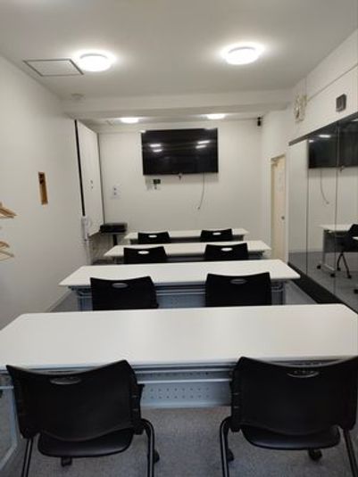 コスモスレンタルスペース - トラストワンビル22