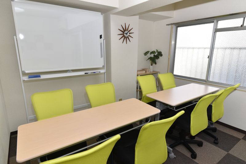 エキチカ会議室クローバー - お気軽会議室　新大阪