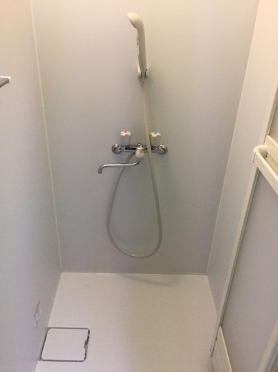 ソロ活・推し活・ボードゲーム・映画・キッチン付きレンタルスペース - 横浜鶴見水晶院別館レンタルスペース（貸し会議室）