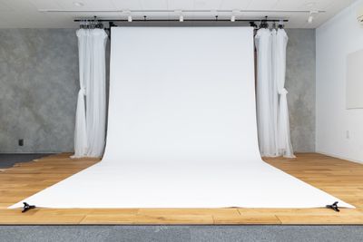 2.72mのバックペーパー（ホワイトorブラック）もご利用可能（※オプション） - フォトスタジオ MASHPOT フォトスタジオ MASHPOT（マッシュポット）の室内の写真