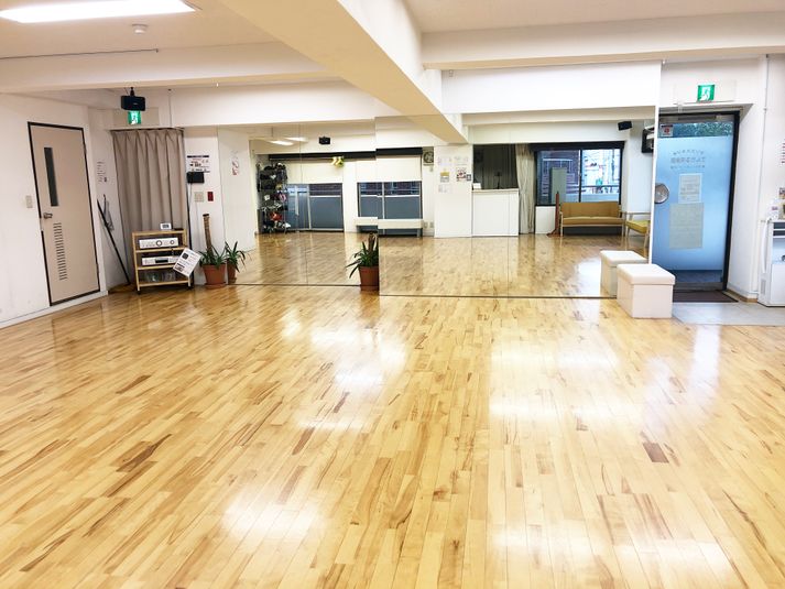 ダンスのできる貸しスタジオ - ダンススタジオ吉祥寺　さんだる倶楽部