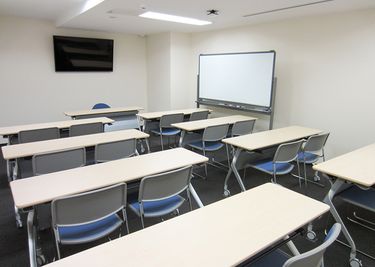 ワイム貸会議室お茶の水　ご予約は00分～00分でお願いいたします Room Cの室内の写真