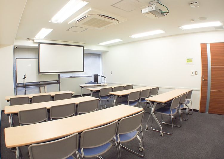 Room 4D - ワイム貸会議室高田馬場　ご予約は00分～00分でお願いいたします