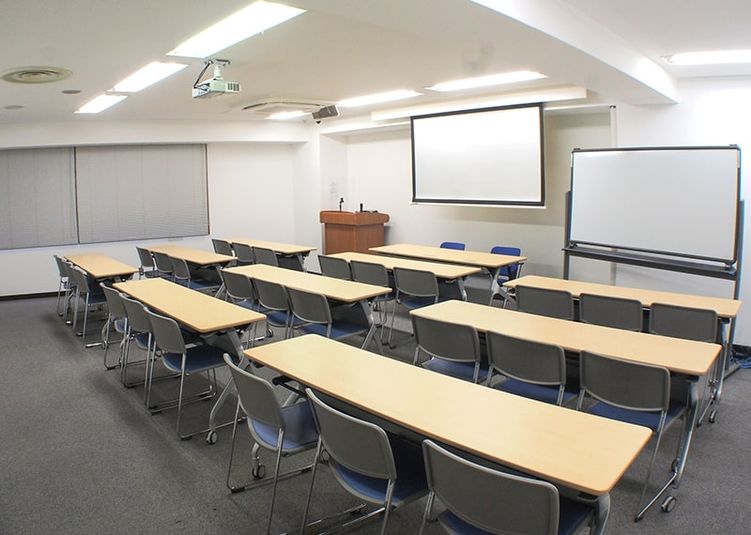 Room 3D - ワイム貸会議室高田馬場　ご予約は00分～00分でお願いいたします