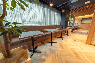 H¹T銀座（サテライト型シェアオフィス） OPEN SPACEの室内の写真