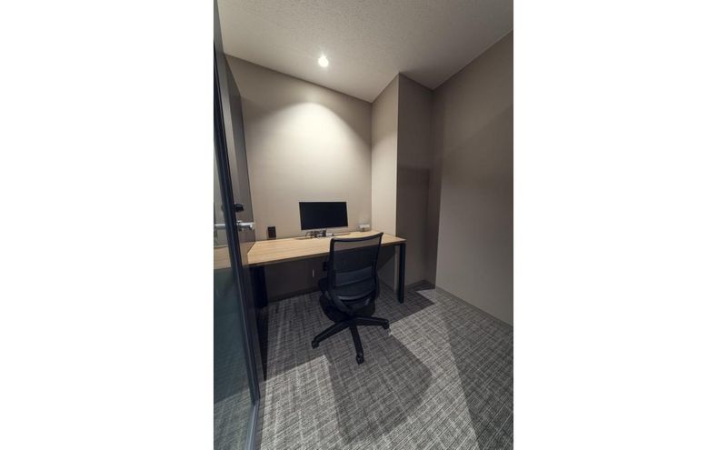 BOOTH ８ - H¹T新横浜（サテライト型シェアオフィス）