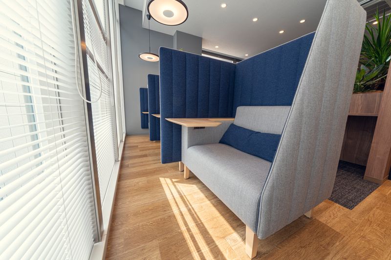 OPENSPACE - H¹T赤坂見附（サテライト型シェアオフィス）