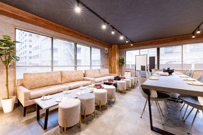 秋葉原Lounge 秋葉原駅4分/飲食可/懇親会/セミナー/イベント/35名着席可の室内の写真