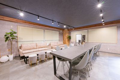 秋葉原Lounge 秋葉原駅4分/飲食可/懇親会/セミナー/イベント/35名着席可の室内の写真