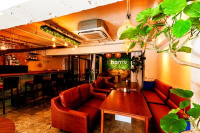 4人掛けソファー - 小籠包Garden Chamu ONE STORY MARCHE チャム柏の室内の写真