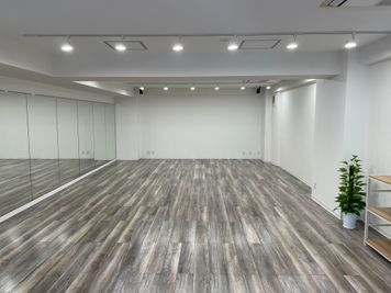 SANSEEDヨガスタジオ