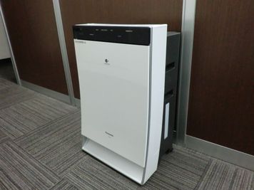 【PARM-CITY131貸会議室　多目的ホール】加湿空気清浄機あり｜ - PARM-CITY131貸会議室 仙台｜PARM-CITY131貸会議室　多目的ホール｜最大75名の設備の写真