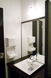 【PARM-CITY131貸会議室　多目的ホール】女子トイレ｜ - PARM-CITY131貸会議室 仙台｜PARM-CITY131貸会議室　多目的ホール｜最大75名のその他の写真