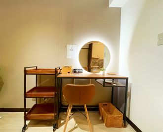 学芸大学レンタルサロンYou 完全個室プライベートサロンの室内の写真