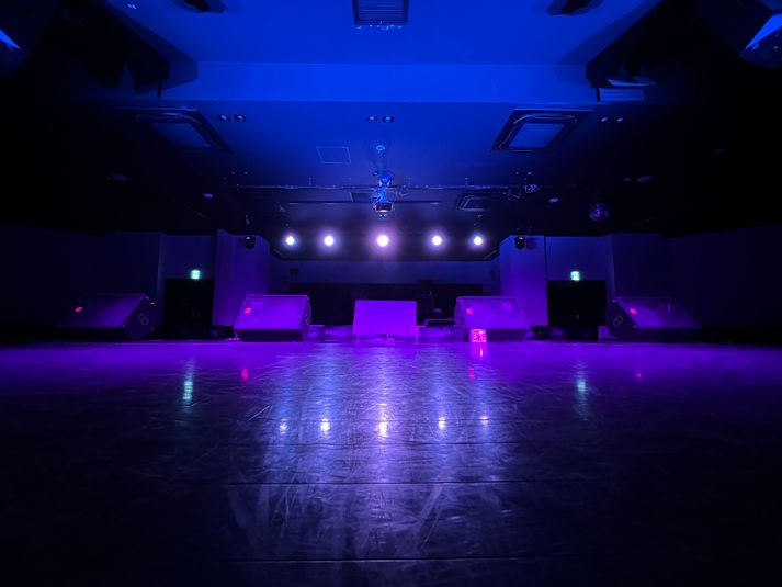 エリア最大級キャパのライブホール！ - K-Stage O! ライブホールの室内の写真