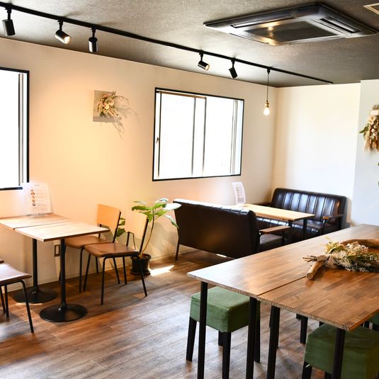 木目調のおしゃれなカフェ！パーティ／撮影／イベント等に最適♪ - NAGARABBIT CAFE