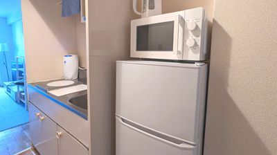 冷蔵庫・電子レンジ・電気ケトル - SKY 渋谷の設備の写真