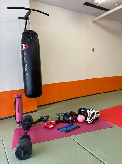 「フィットネスジム＆道場」トレーニングスペース - 「フィットネスジム＆道場」トレーニングスペース