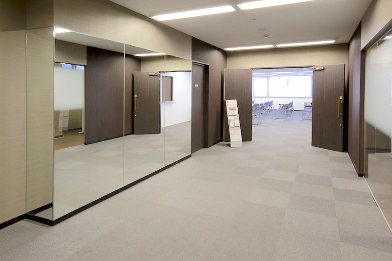 ホールB - 【東新宿】 KDX東新宿ビル内