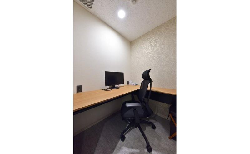 ROOM X 02 - H¹T青葉台（サテライト型シェアオフィス）