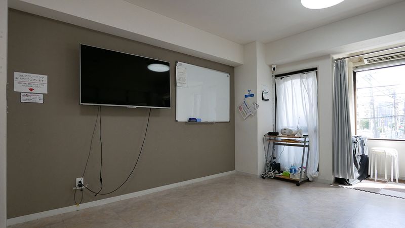 ダンスができるレンタルスタジオ - レンタルスタジオカベリ横浜2号店