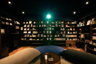 内観 - コモリエ ヌーア（ komolier NUA ） 海ホームシアターの室内の写真